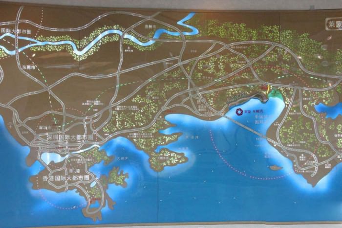 融创海湾半岛交通图 